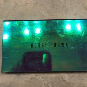 Bobbie brown eye shadow palette